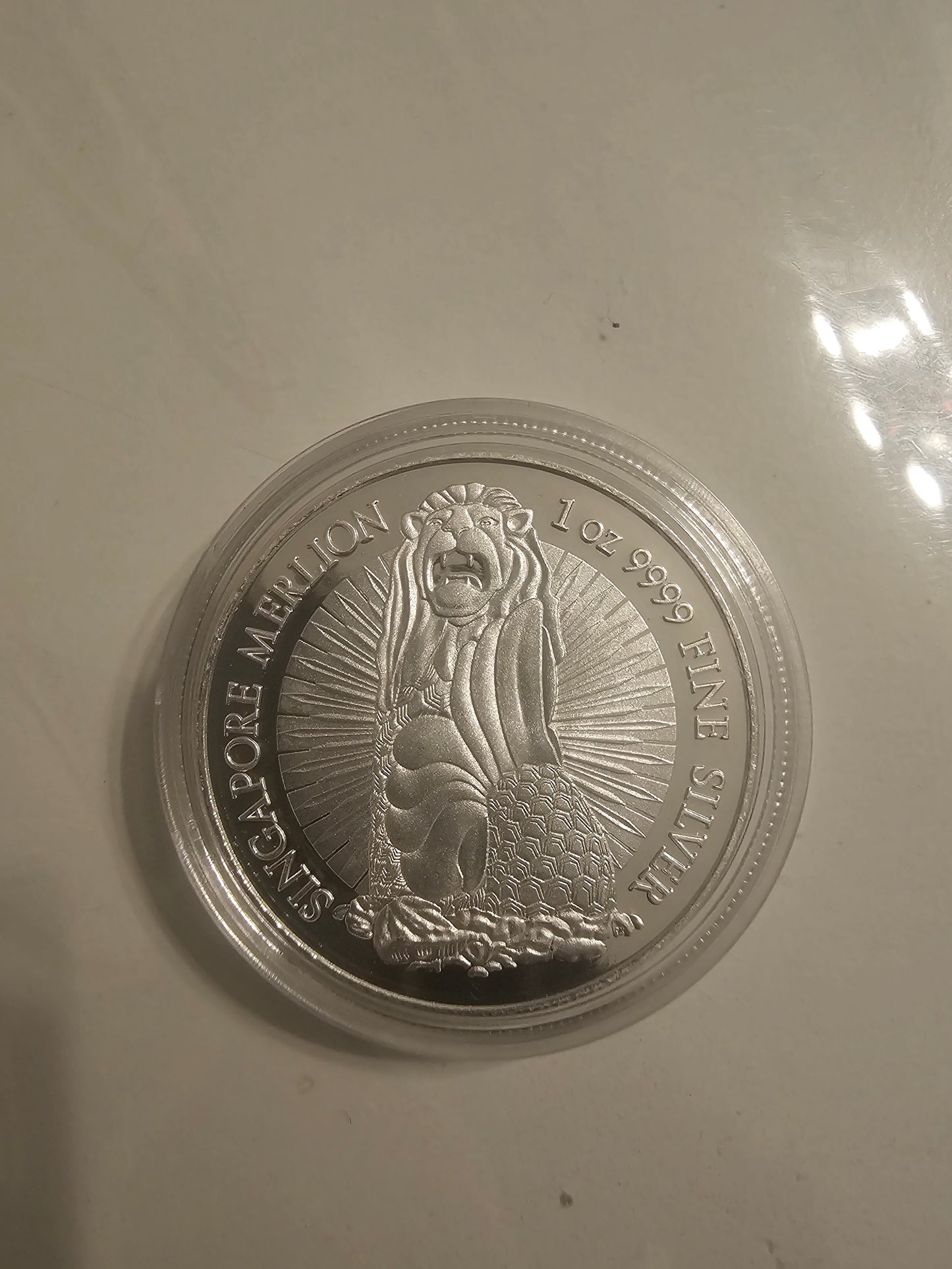 Singapore Merlion Lion 1oz silver coin in capsule