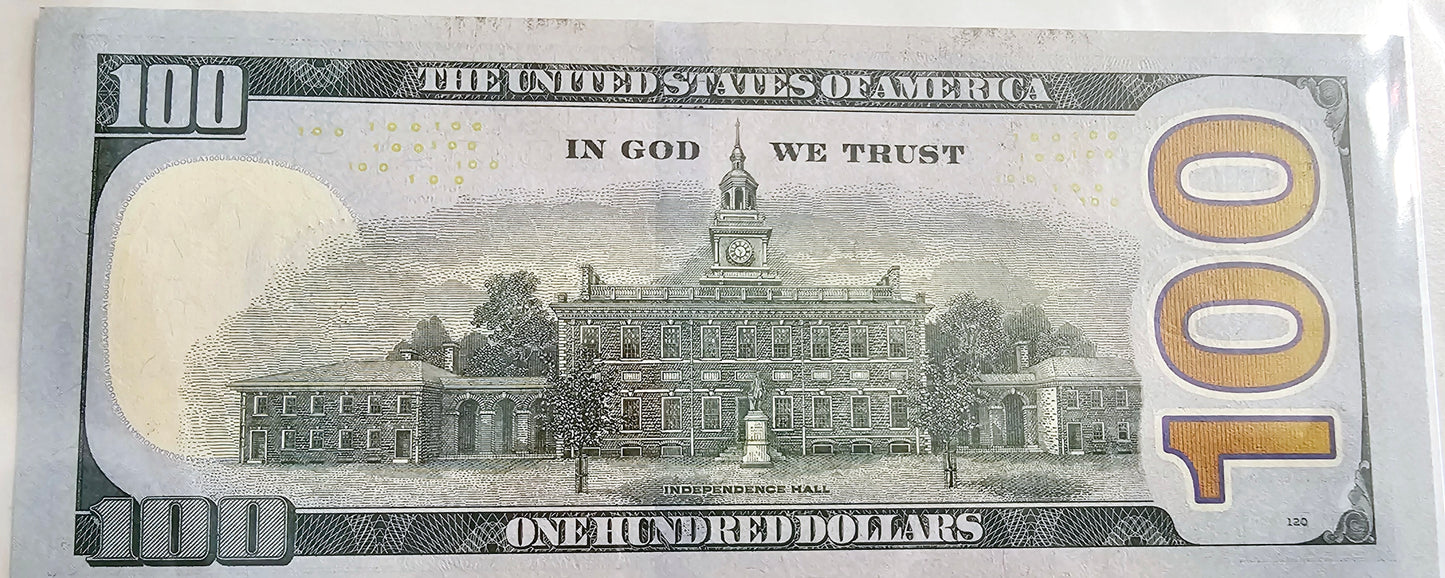 USA $100 Note Unc Mint Condition with special *